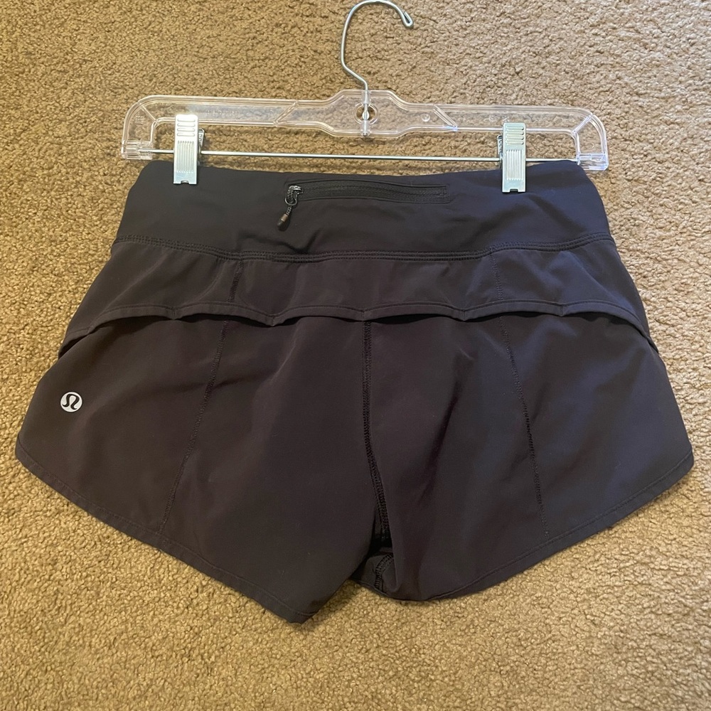 lululemon Speed Up Shorts, Size 2